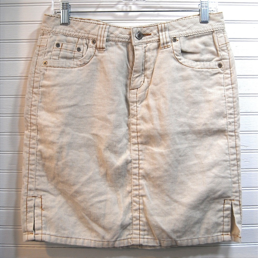 Women's Y2K mini Skirt small size 3 juniors Corduroy Beige Arizona Jean Co.